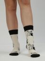 Krémovo–čierne ponožky s motívom Boba a Bobka Fusakle galéria