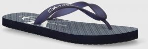 Žabky Calvin Klein Jeans BEACH SANDAL GLOSSY pánske, tmavomodrá farba, YM0YM00952