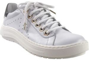 Univerzálna športová obuv Chacal  Dámska topánka  5880 biela