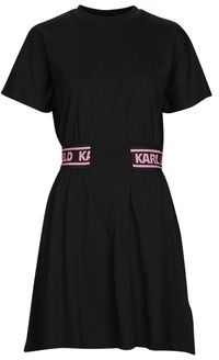 Krátke šaty Karl Lagerfeld  JERSEY DRESS W/LOGO WAIST